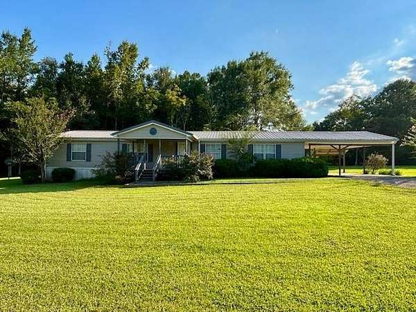 4 Acres of Residential Land with Home for Sale in Many, Louisiana