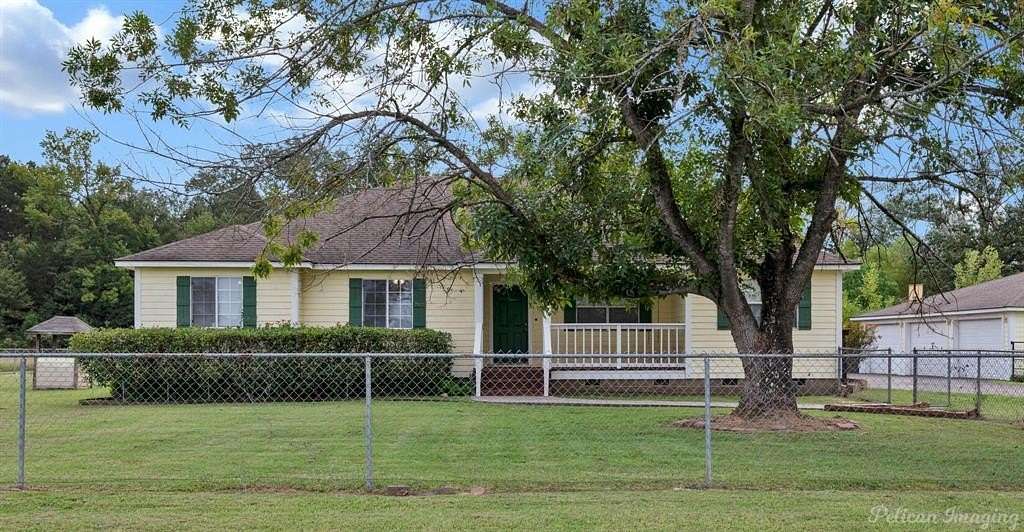 14.3 Acres of Land with Home for Sale in Frierson, Louisiana