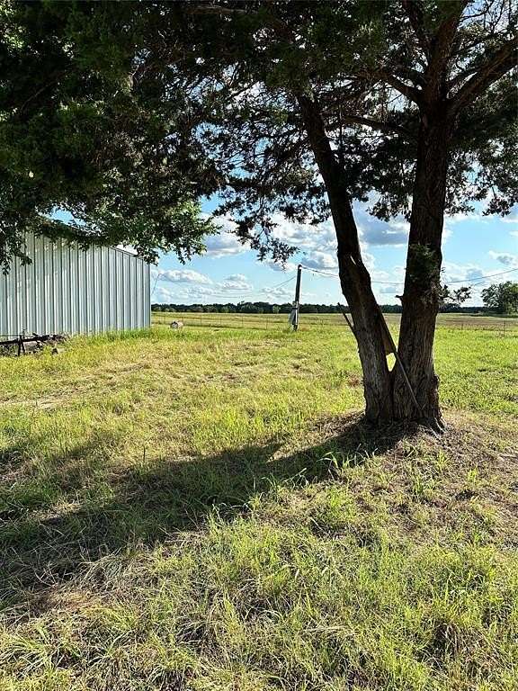 10 Acres of Land for Sale in Dike, Texas