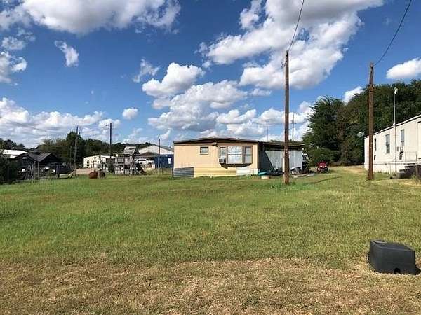 0.3 Acres of Residential Land for Sale in Granbury, Texas