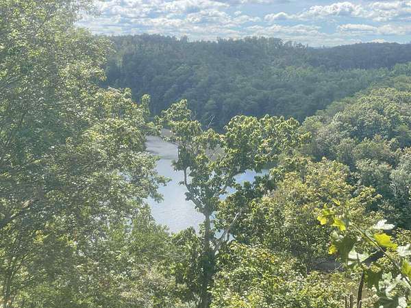 0.75 Acres of Residential Land for Sale in Albany, Kentucky