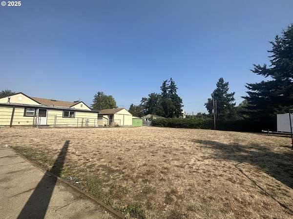 0.35 Acres of Residential Land for Sale in Portland, Oregon