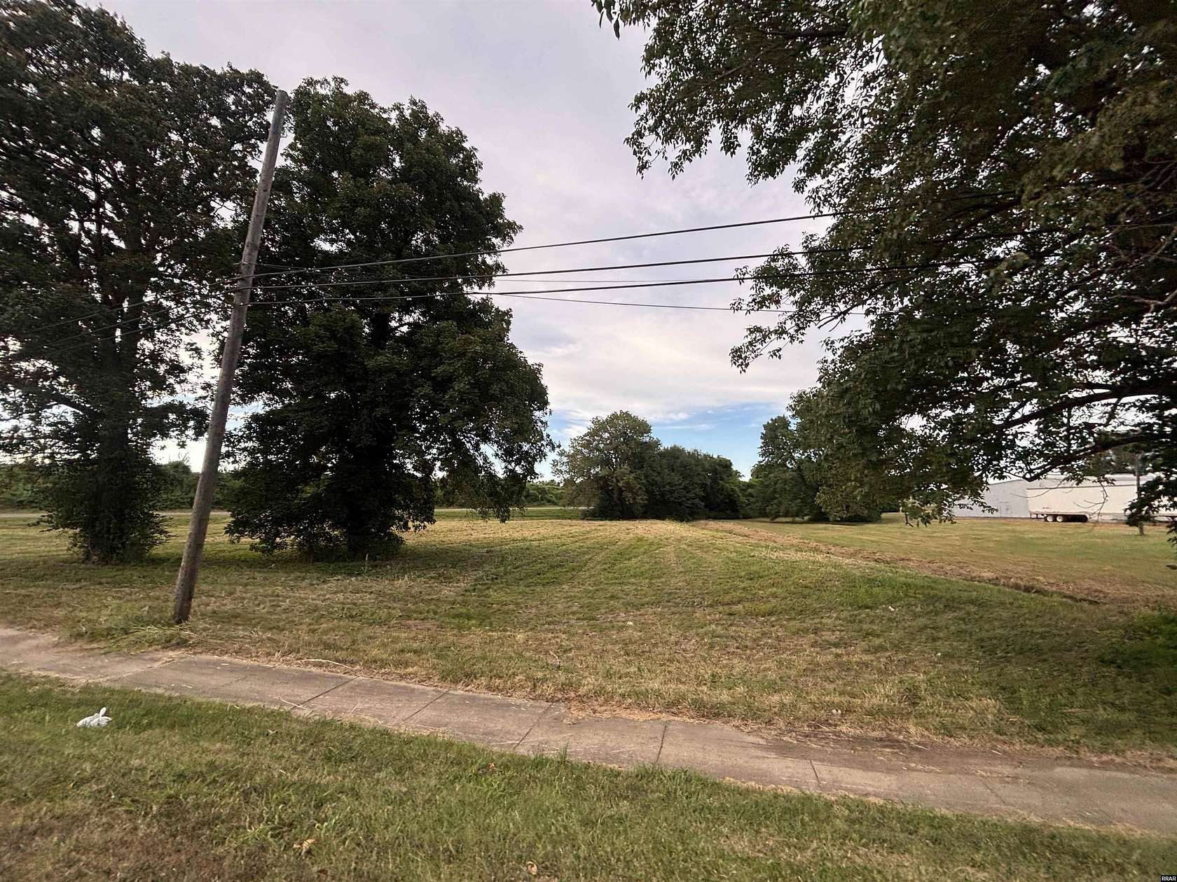 1 Acre of Mixed-Use Land for Sale in Fulton, Kentucky