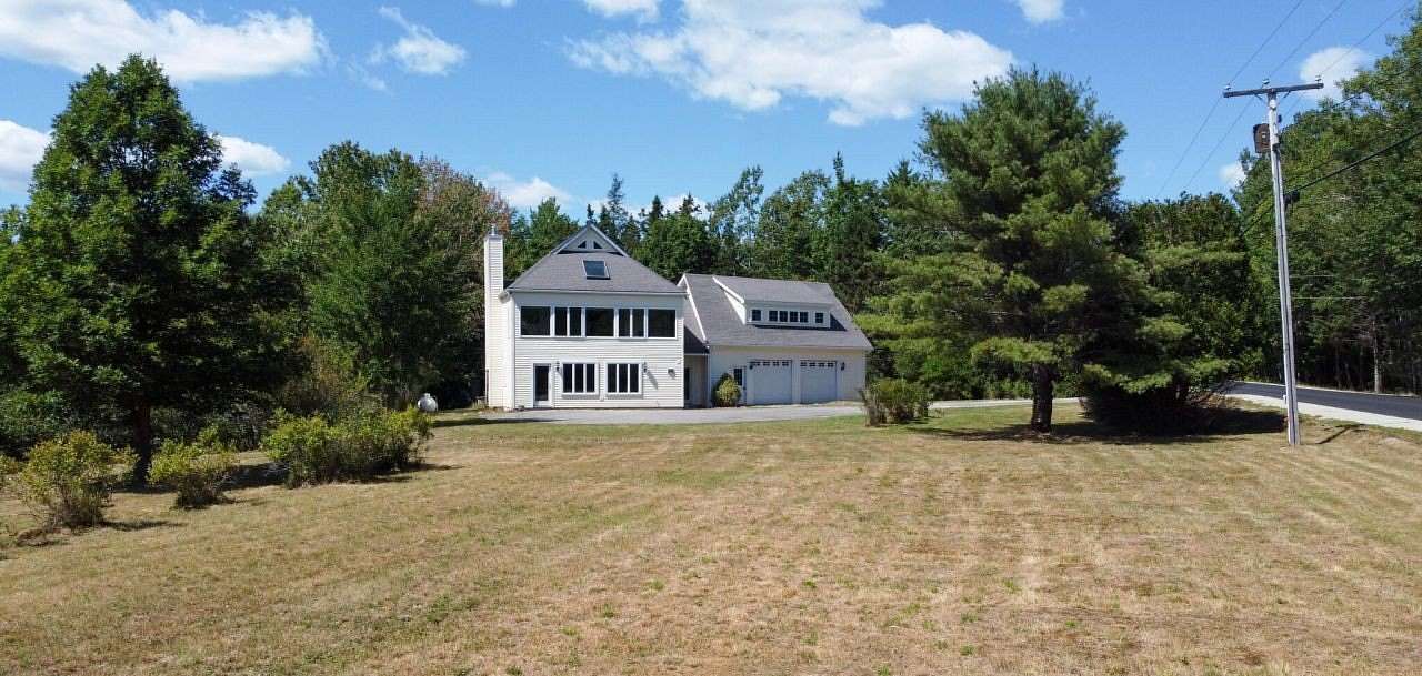 25 Acres of Land with Home for Sale in Surry, Maine
