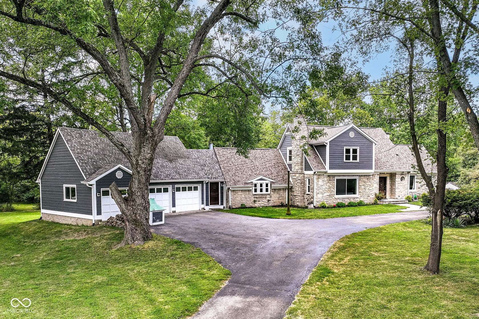 2.3 Acres of Residential Land with Home for Sale in Indianapolis, Indiana