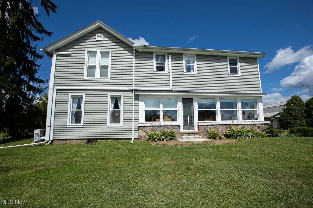 5 Acres of Residential Land with Home for Sale in Burton, Ohio