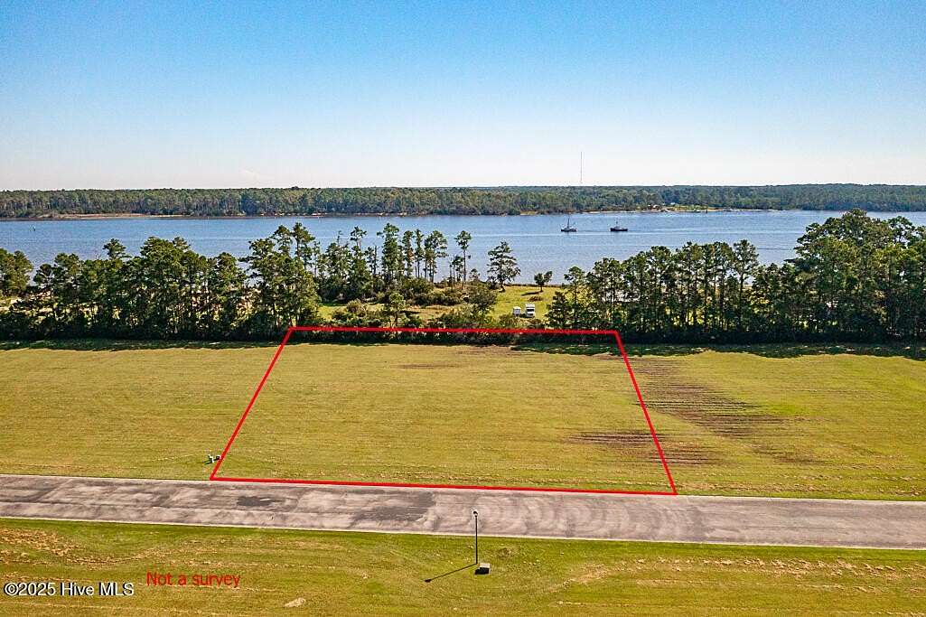 1.24 Acres of Residential Land for Sale in Havelock, North Carolina