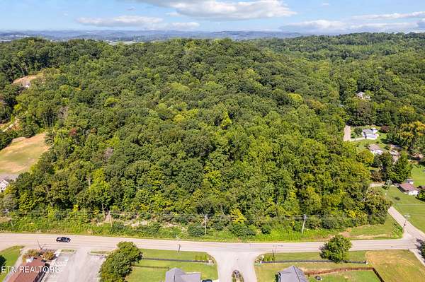 16.5 Acres of Land for Sale in Knoxville, Tennessee