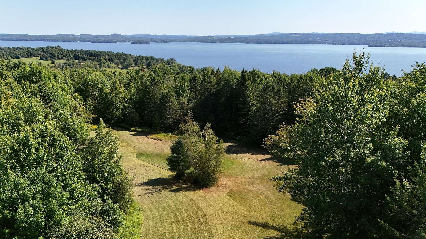 10.5 Acres of Recreational Land for Sale in Newport Town, Vermont