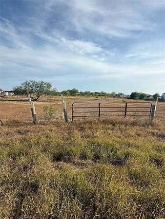 1.5 Acres of Residential Land for Sale in Robstown, Texas