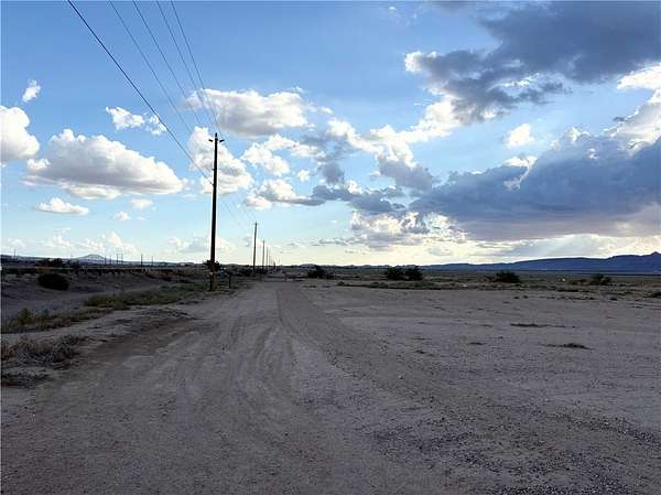 5.46 Acres of Land for Sale in Kingman, Arizona