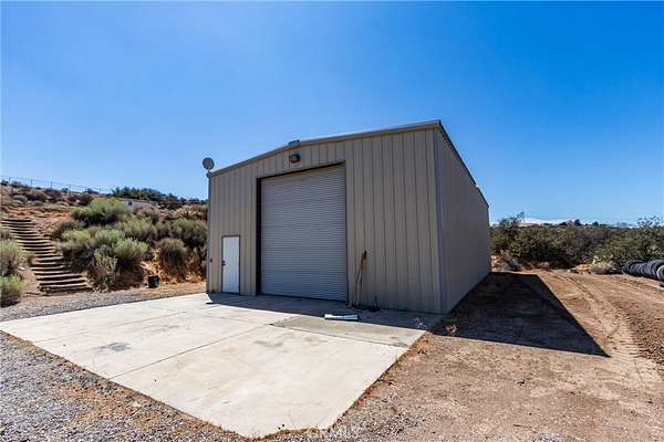 2.19 Acres of Residential Land with Home for Sale in Oak Hills, California