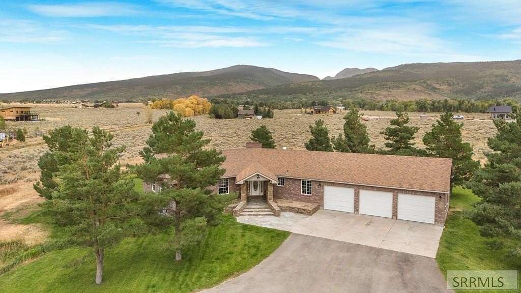 5.12 Acres of Residential Land with Home for Sale in Victor, Idaho