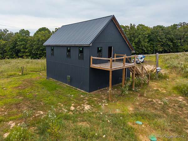 45 Acres of Land with Home for Sale in Mountain View, Missouri