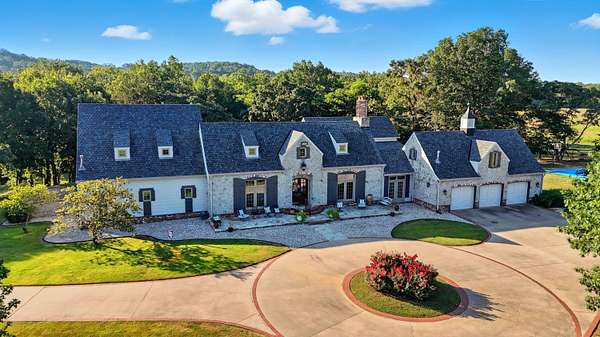 39 Acres of Agricultural Land with Home for Sale in Grove, Oklahoma