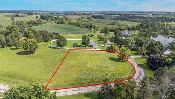 1 Acre of Residential Land for Sale in Hortonville, Wisconsin