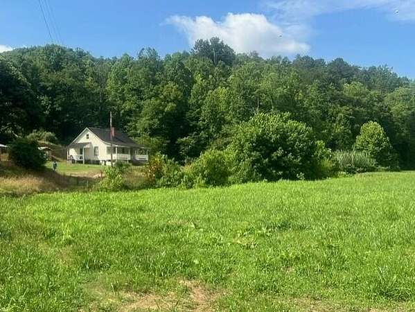96 Acres of Agricultural Land with Home for Sale in Pikeville, Kentucky