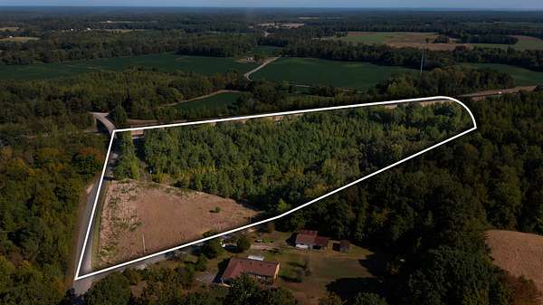 7.3 Acres of Mixed-Use Land for Sale in Holladay, Tennessee