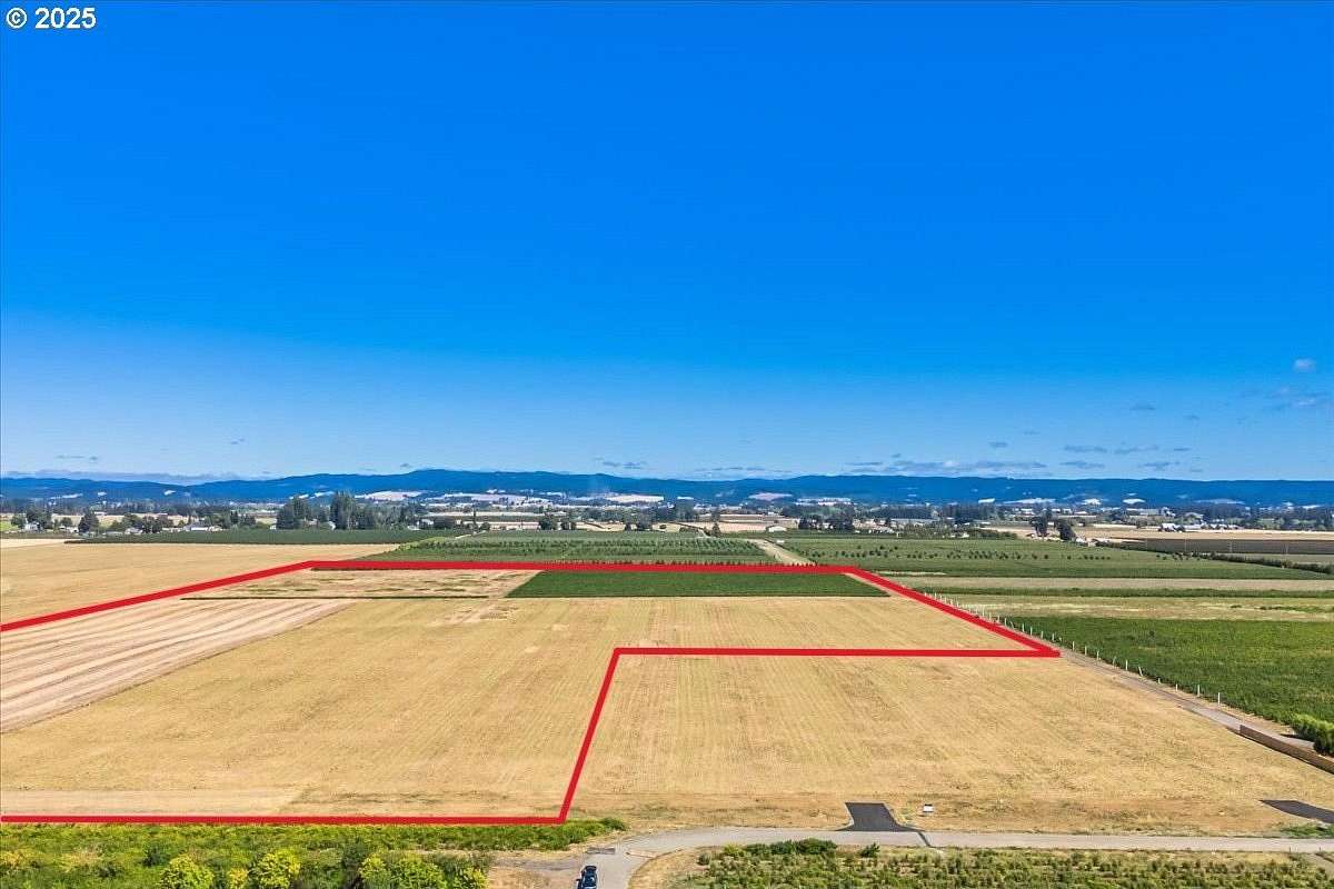 51.8 Acres of Agricultural Land for Sale in Verboort, Oregon