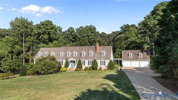 9 Acres of Residential Land with Home for Sale in Chester, Virginia