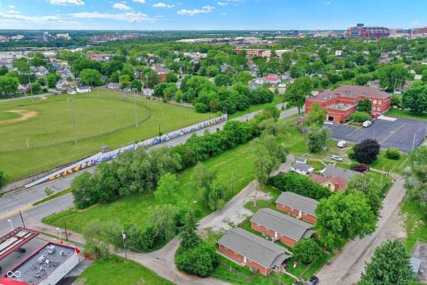 1 Acre of Residential Land for Sale in Indianapolis, Indiana