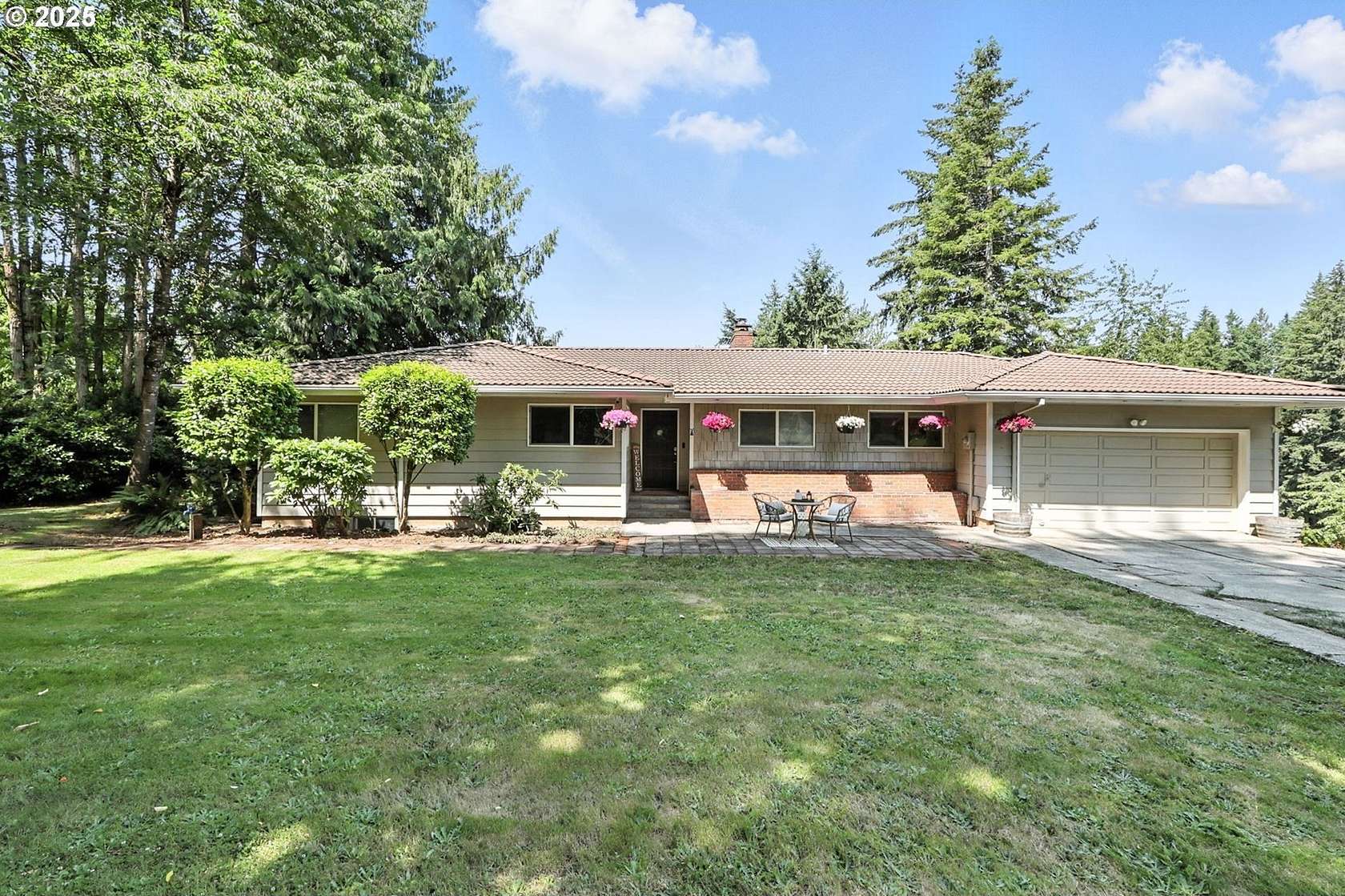 5 Acres of Residential Land with Home for Sale in Estacada, Oregon