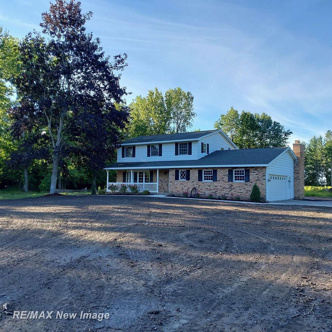 9.2 Acres of Residential Land with Home for Sale in Saginaw, Michigan