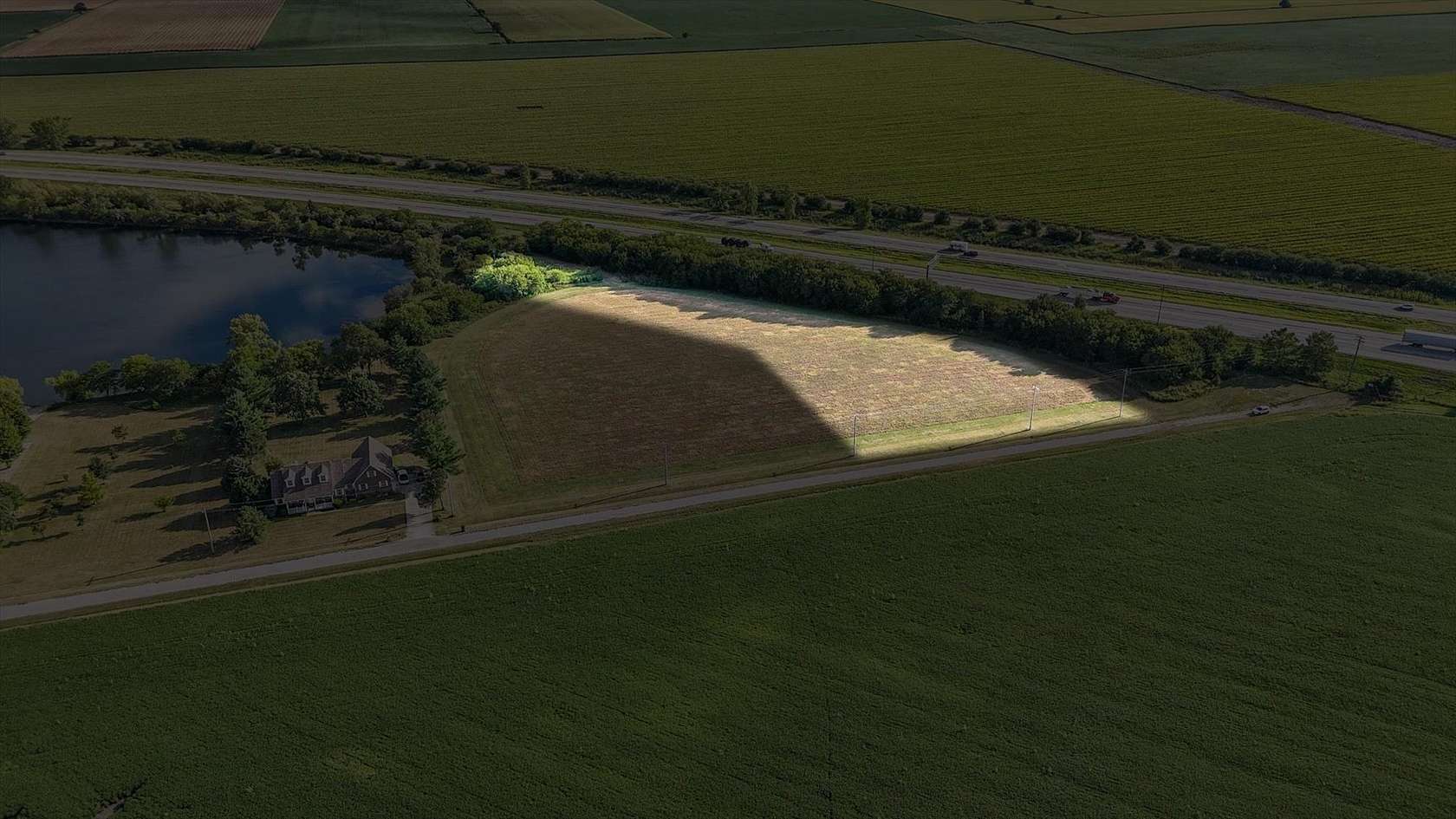 2.26 Acres of Land for Sale in Farmer City, Illinois