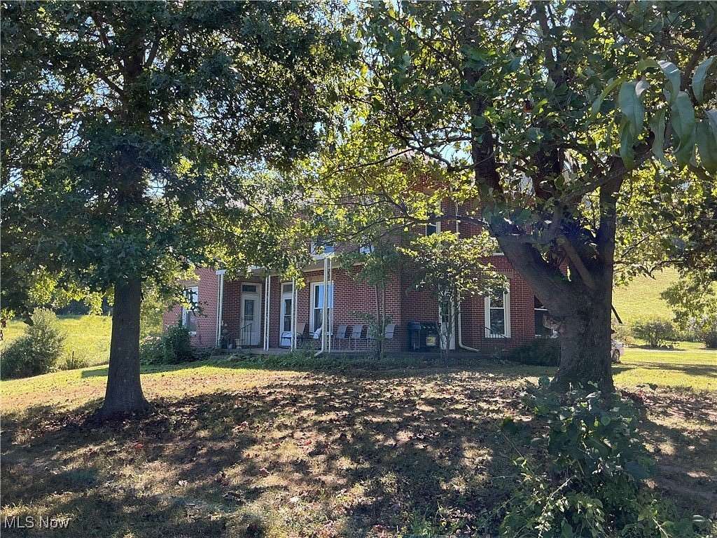 88.6 Acres of Land with Home for Sale in Frazeysburg, Ohio