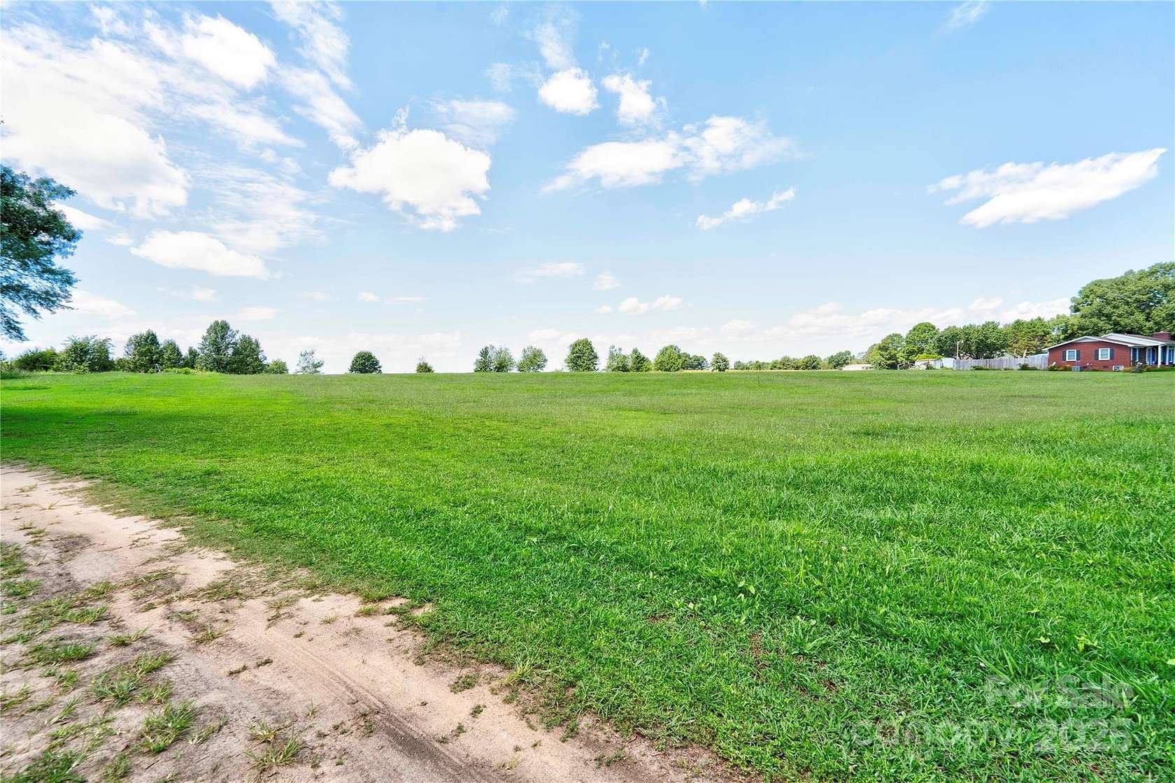 1 Acre of Residential Land for Sale in Shelby, North Carolina