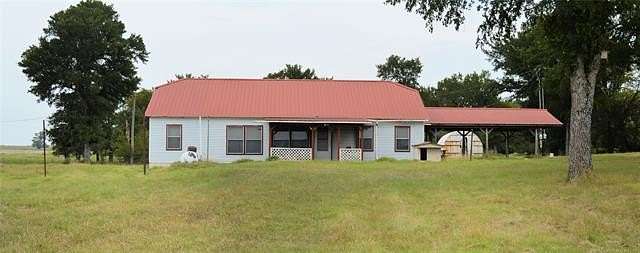 100 Acres of Land with Home for Sale in Hugo, Oklahoma