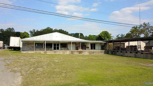 1 Acre of Commercial Land for Sale in Cullman, Alabama