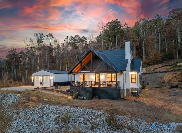 16.2 Acres of Land with Home for Sale in Grant, Alabama