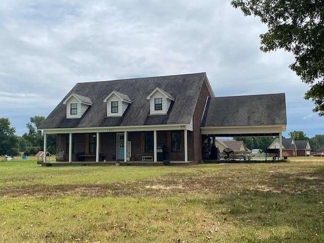 3 Acres of Residential Land with Home for Sale in Sarah, Mississippi