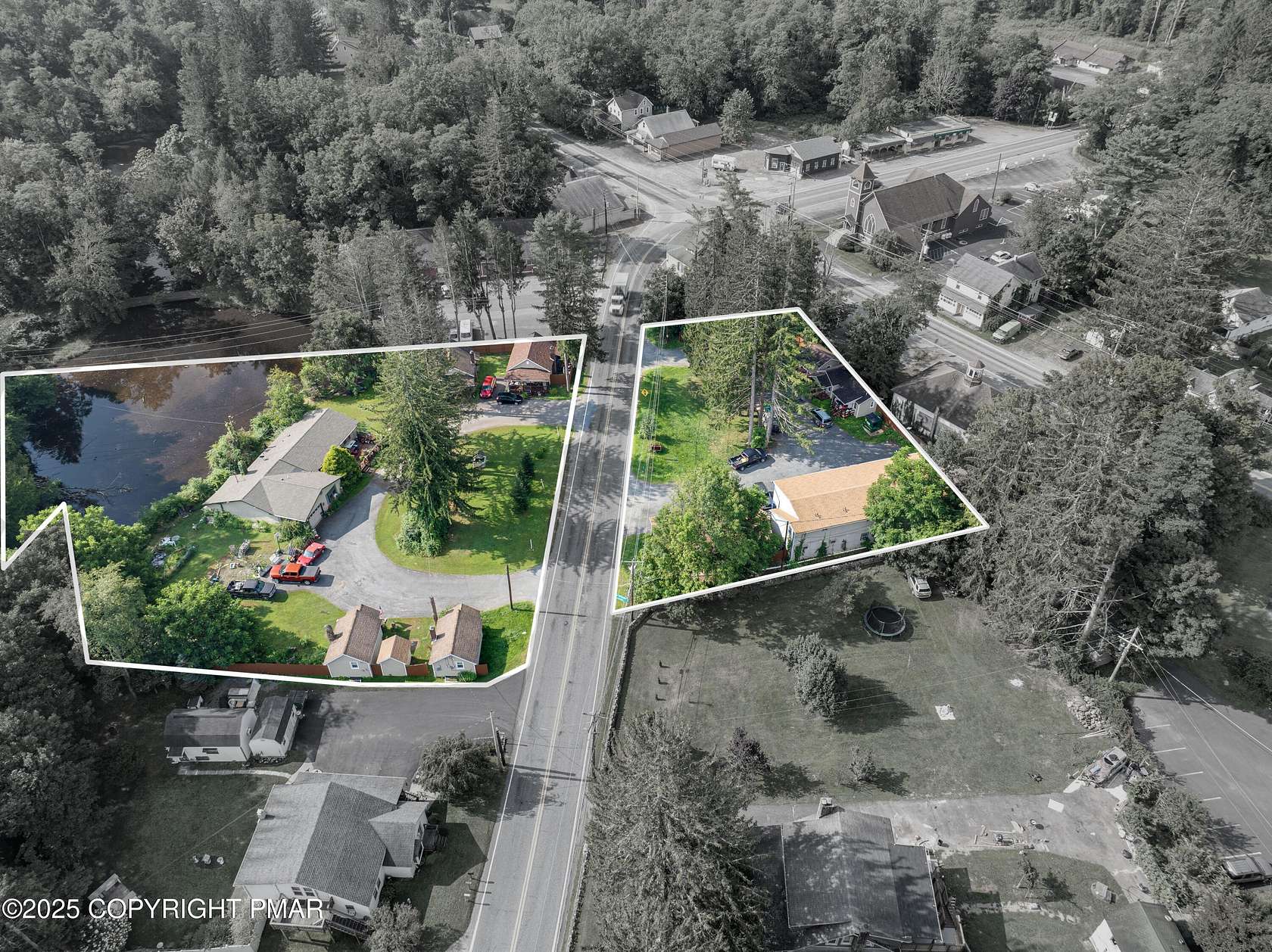 1.5 Acres of Improved Commercial Land for Sale in Canadensis, Pennsylvania