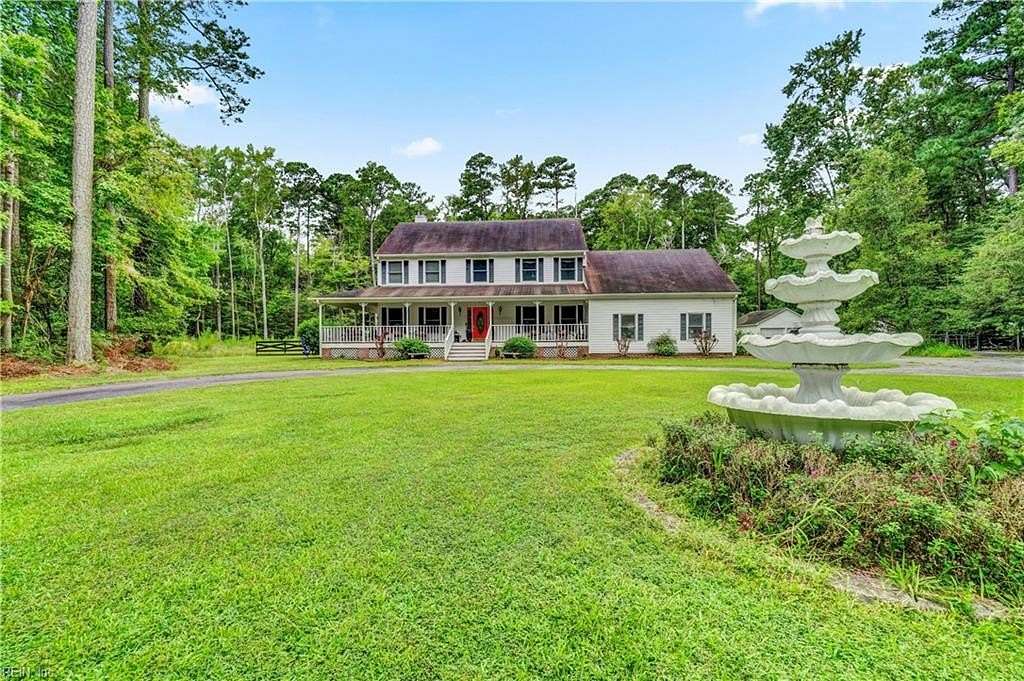 2.5 Acres of Residential Land with Home for Sale in Suffolk, Virginia