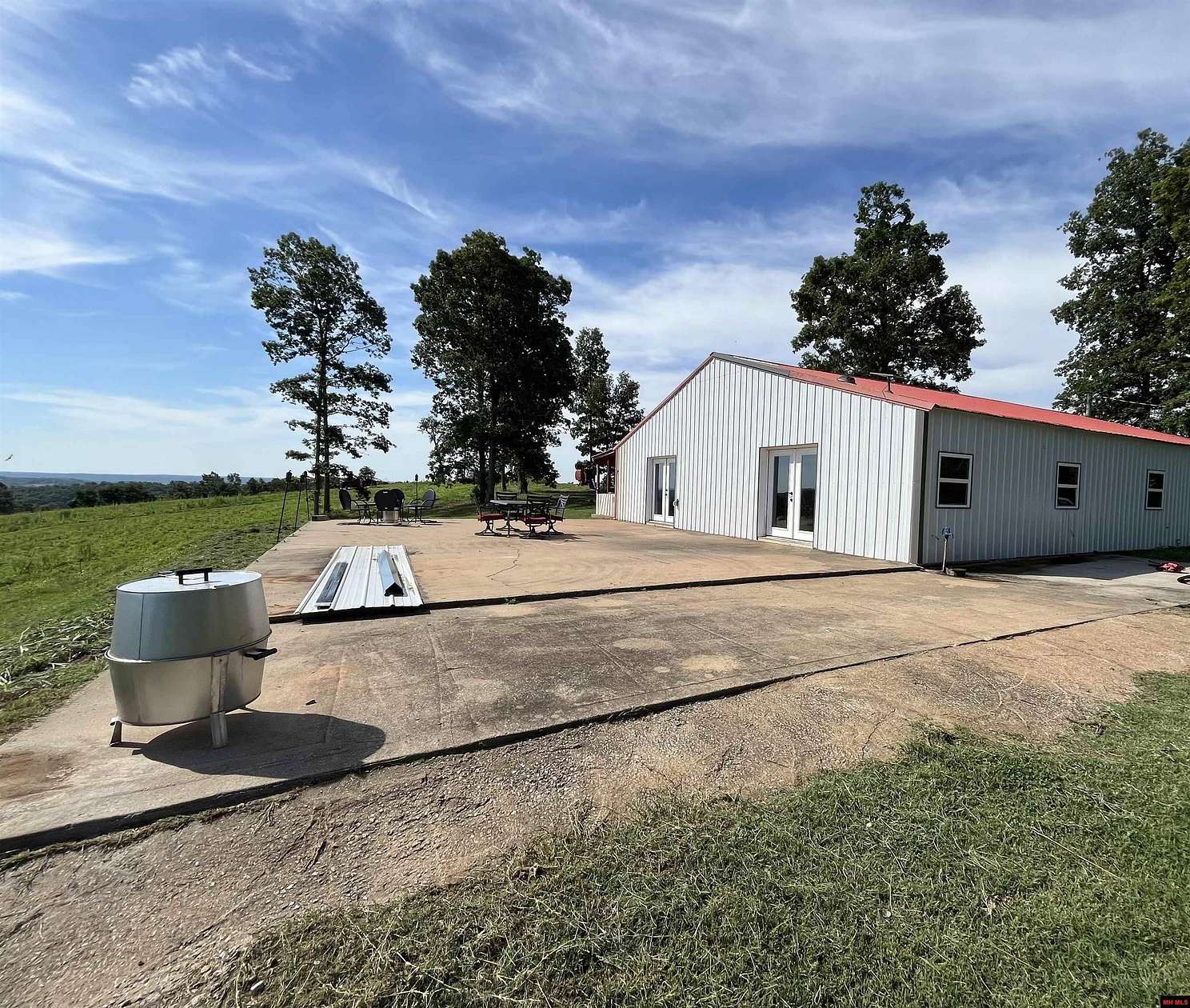 20 Acres of Land with Home for Sale in Harrison, Arkansas