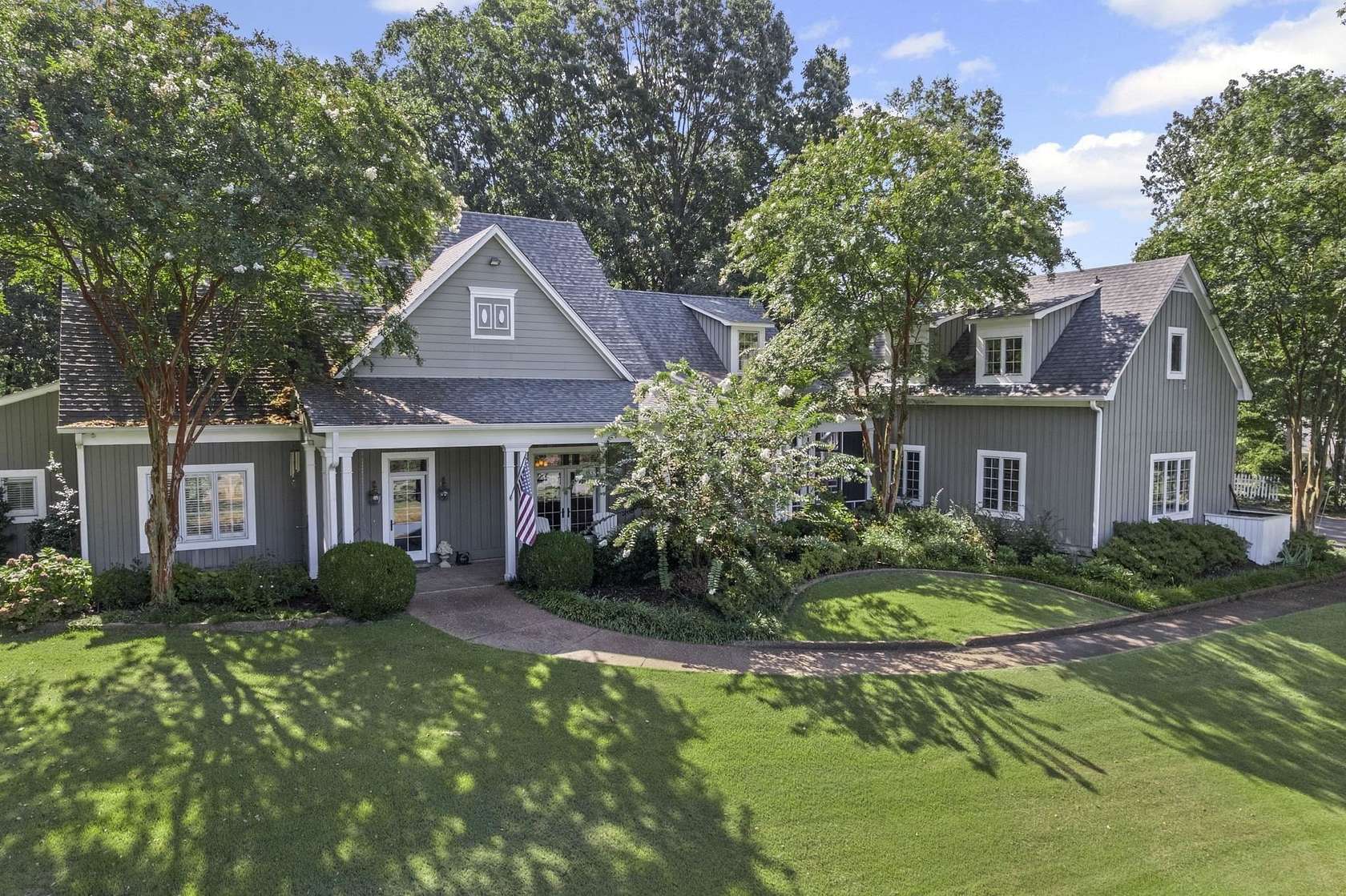 3.26 Acres of Residential Land with Home for Sale in Eads, Tennessee