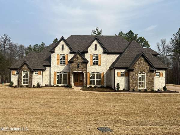 1.66 Acres of Residential Land with Home for Sale in Holly Springs, Mississippi