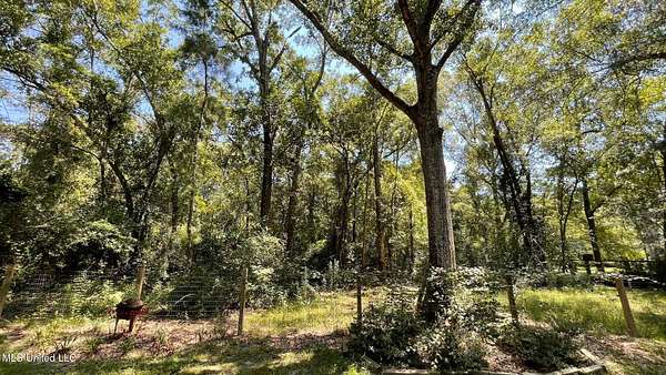 3.2 Acres of Residential Land for Sale in Gulfport, Mississippi