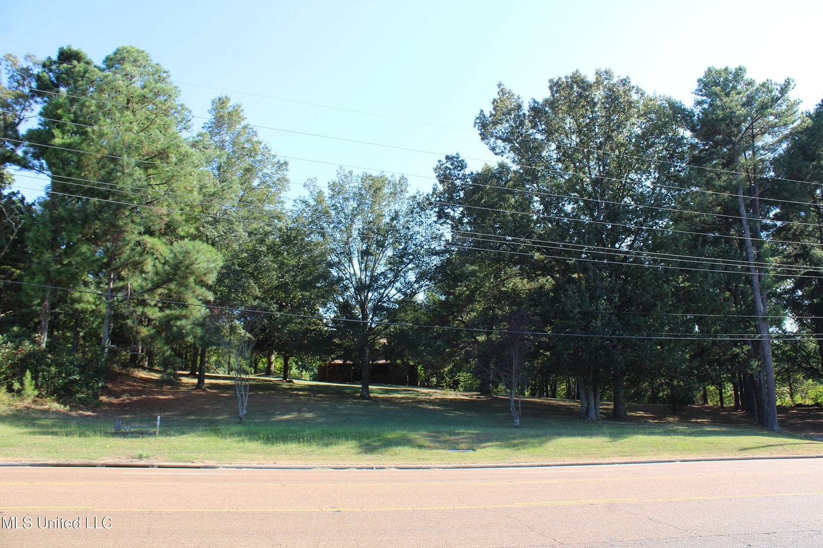 5.32 Acres of Commercial Land for Sale in Southaven, Mississippi