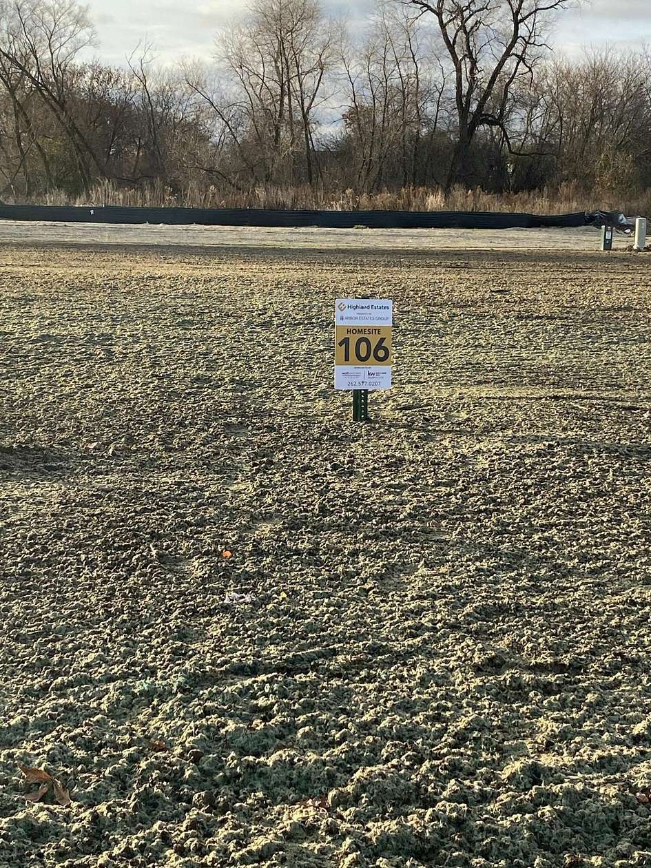 0.35 Acres of Residential Land for Sale in Pleasant Prairie, Wisconsin