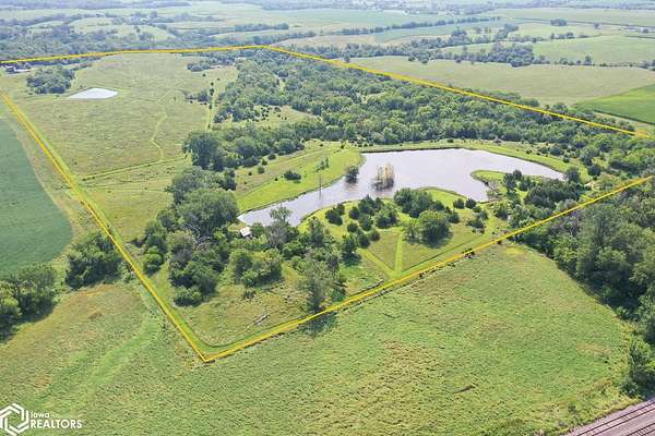80 Acres of Land for Sale in Chariton, Iowa