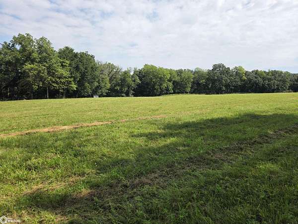 8.42 Acres of Residential Land for Sale in Jefferson, Iowa