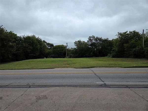 0.4 Acres of Commercial Land for Sale in Pauls Valley, Oklahoma