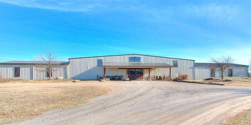 34.4 Acres of Improved Land for Sale in Piedmont, Oklahoma