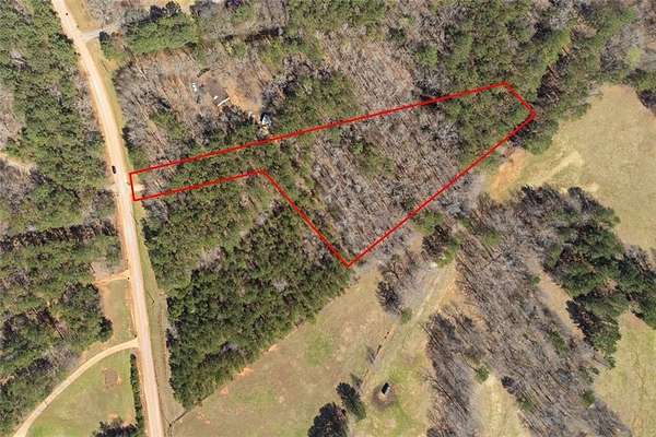 3 Acres of Residential Land for Sale in Locust Grove, Georgia