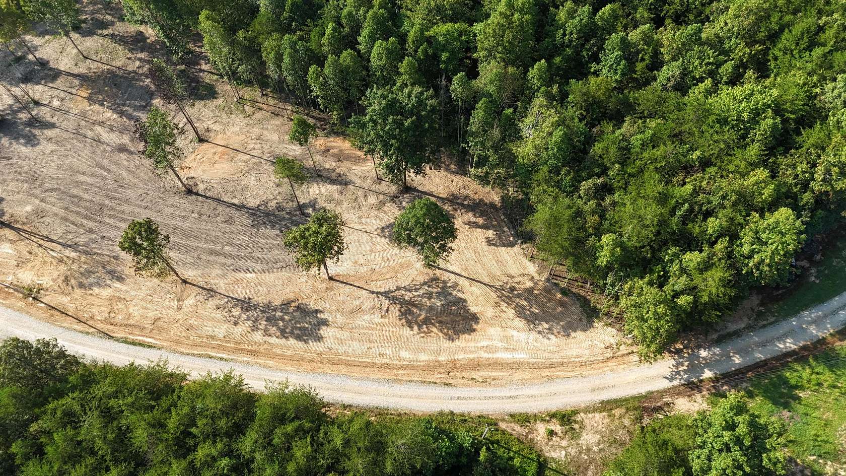 0.95 Acres of Residential Land for Sale in Williamsburg, Kentucky