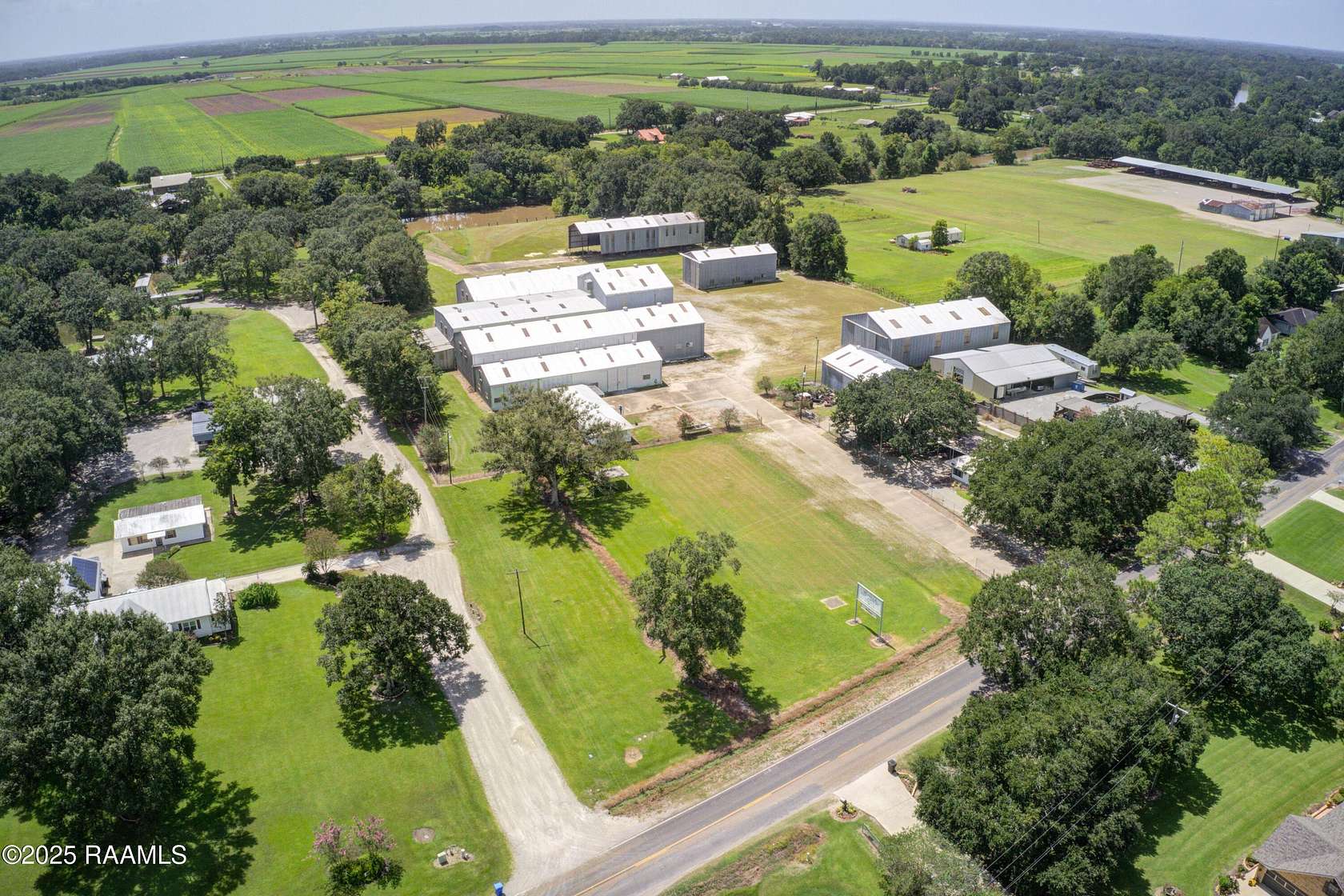 7 Acres of Improved Commercial Land for Sale in New Iberia, Louisiana