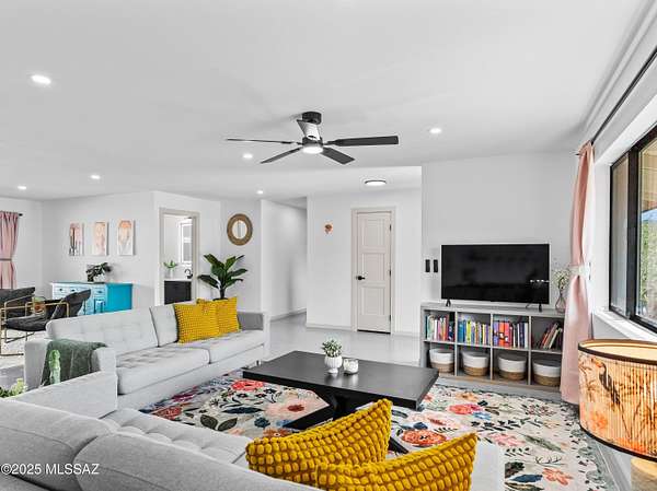 3.2 Acres of Residential Land with Home for Sale in Tucson, Arizona